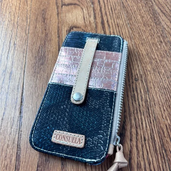 Consuela rattler card organizer Wallet Black and Metallic Pink snake skin - Picture 2 of 4